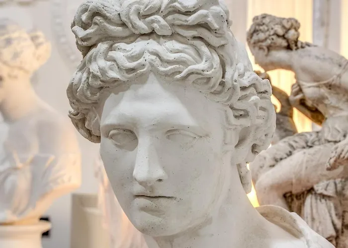 Artemis 4* Roma